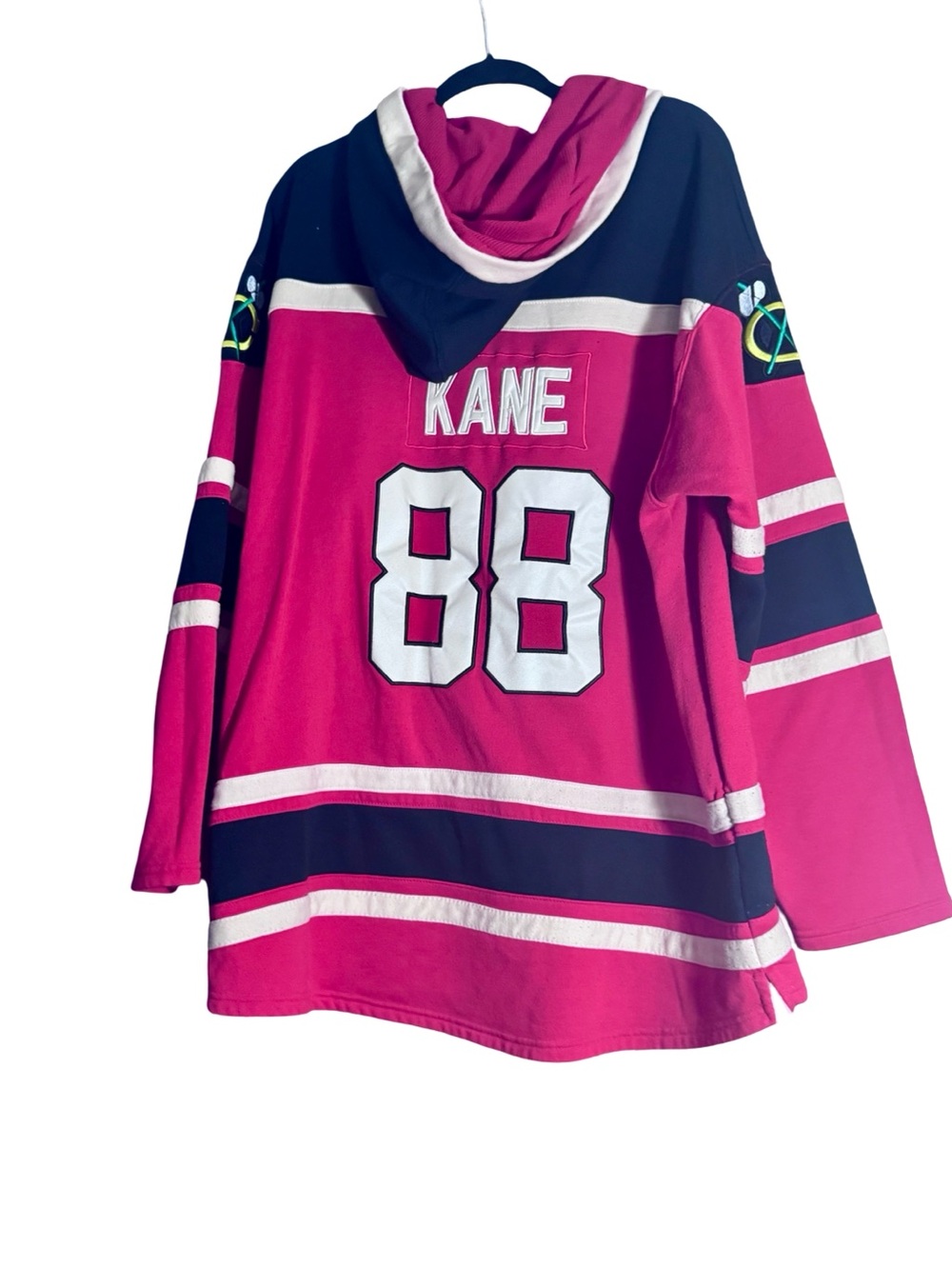Chicago Blackhawks Red Lace-Up Hockey Hoodie with Native Head Crest - Picture 2 of 5